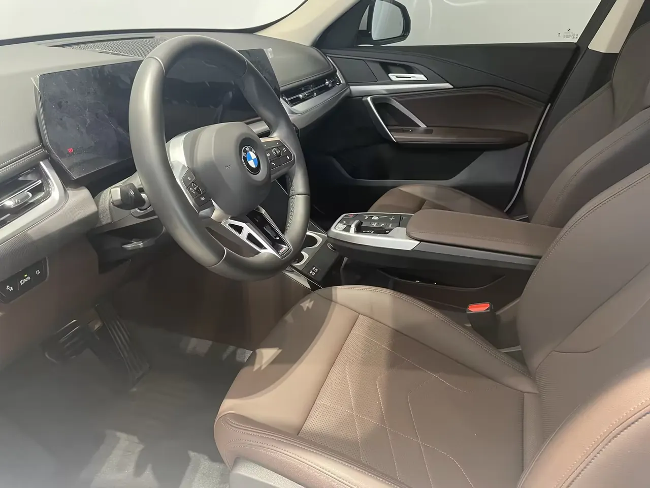BMW 2024 X1 sDrive25Li 2.0T M sports suit automatic gear 9