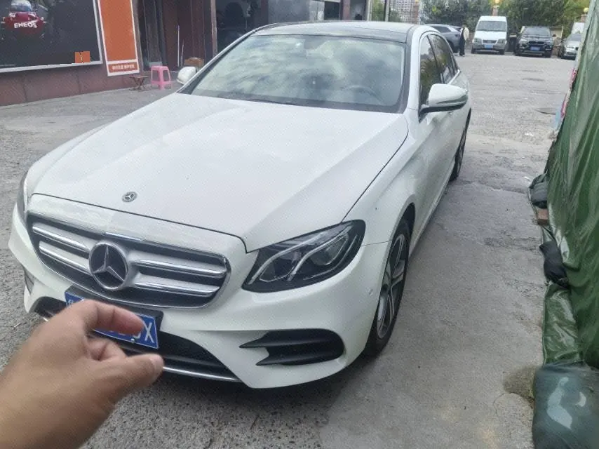 Открыть галерею: Mercedes Benz E Class 2020 E 260 L 48V 1.5T (modified) automatic gear