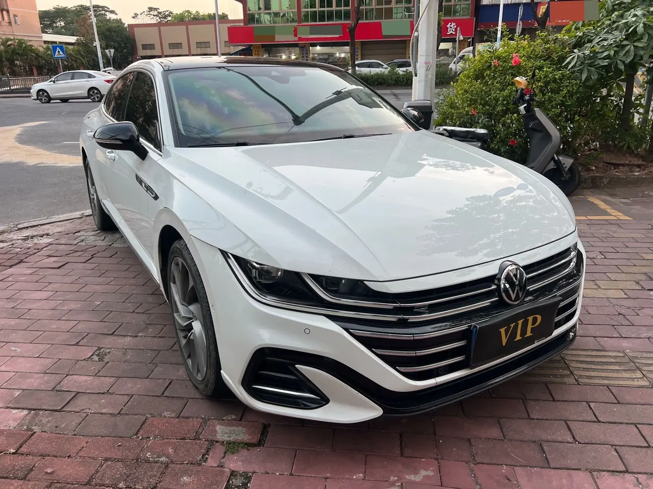 Volkswagen 2021 CC 2.0TSI 380TSI eye-catching automatic gear 3