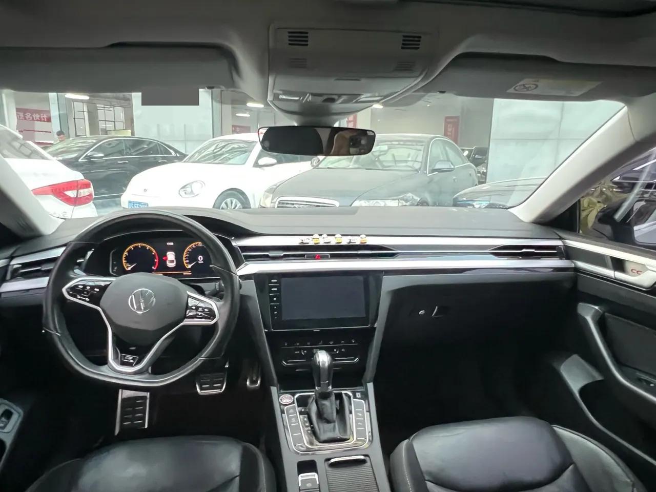 Volkswagen 2021 CC 2.0TSI 380TSI eye-catching automatic gear 4