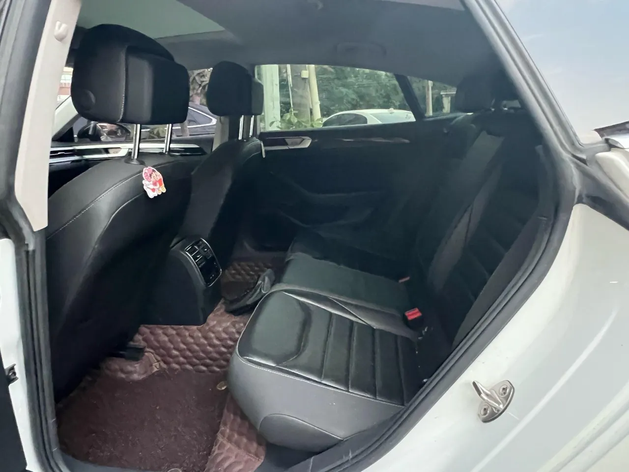 Volkswagen 2021 CC 2.0TSI 380TSI eye-catching automatic gear 6