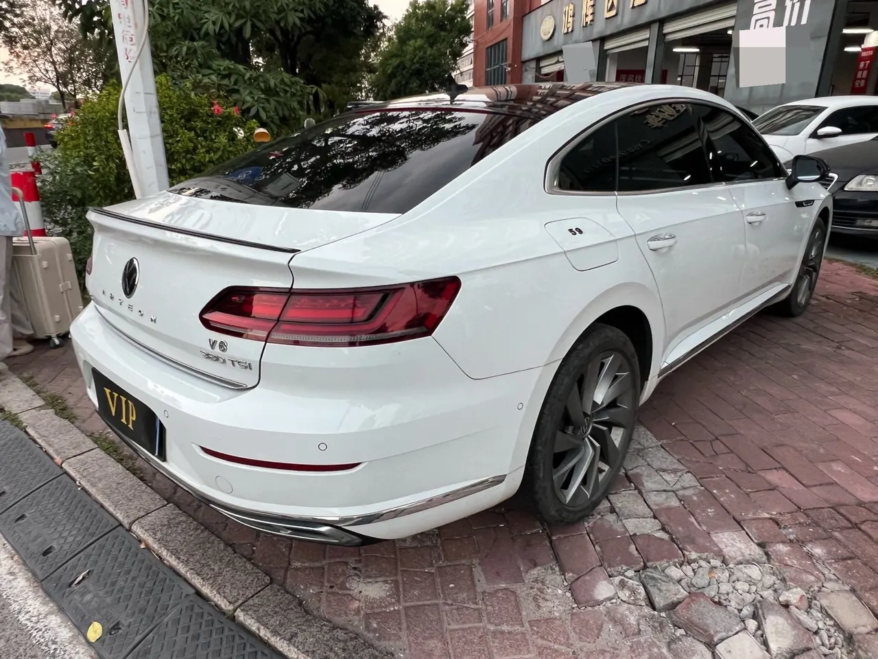 Volkswagen 2021 CC 2.0TSI 380TSI eye-catching automatic gear 7