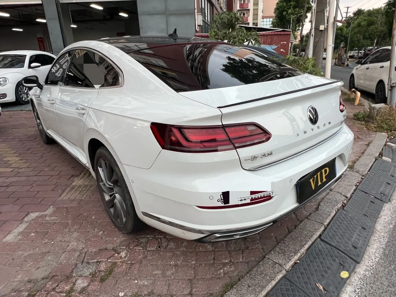 Volkswagen 2021 CC 2.0TSI 380TSI eye-catching automatic gear 8