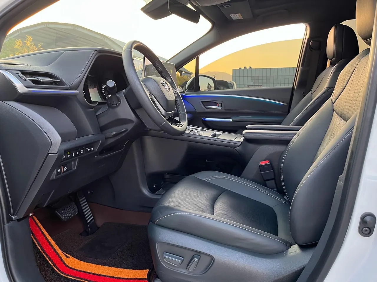Toyota 2024 Sai 2.5 Stepless Enjoy Premium Edition Automatic Transmission 3