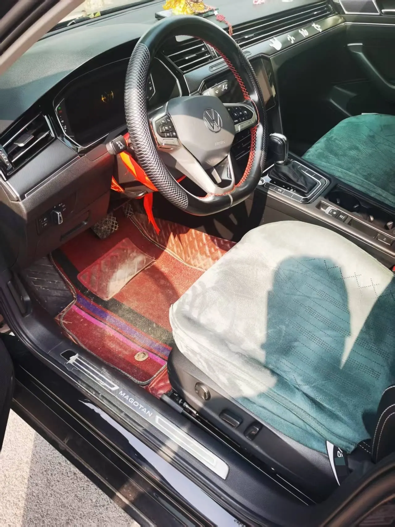 Volkswagen 2020 Magotan 2.0TSI 330TSI Premium Automatic 5