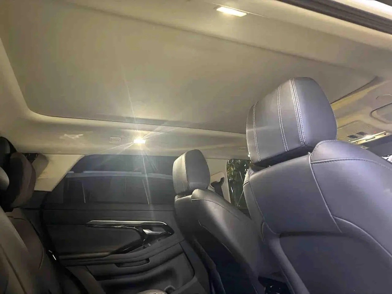 Land Rover 2023 Range Rover Aurora L 48V 2.0T 249PS Deluxe Automatic Gear 5