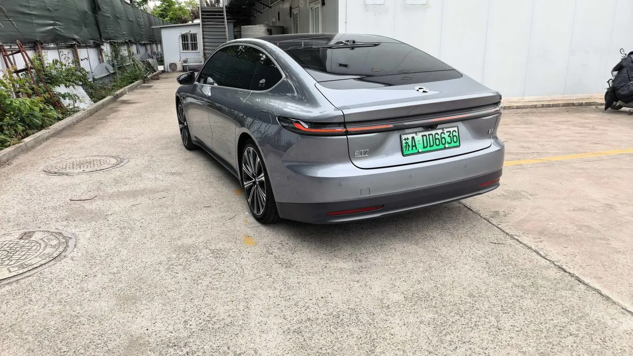 NIO 2024 ET7 75kWh Executive Edition Automatic Gear 7