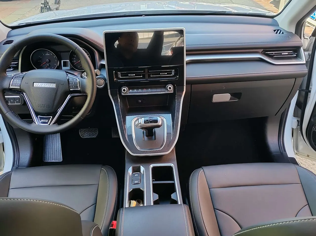 Haval 2022 M6 PLUS 1.5T Smart Automatic Gear 9