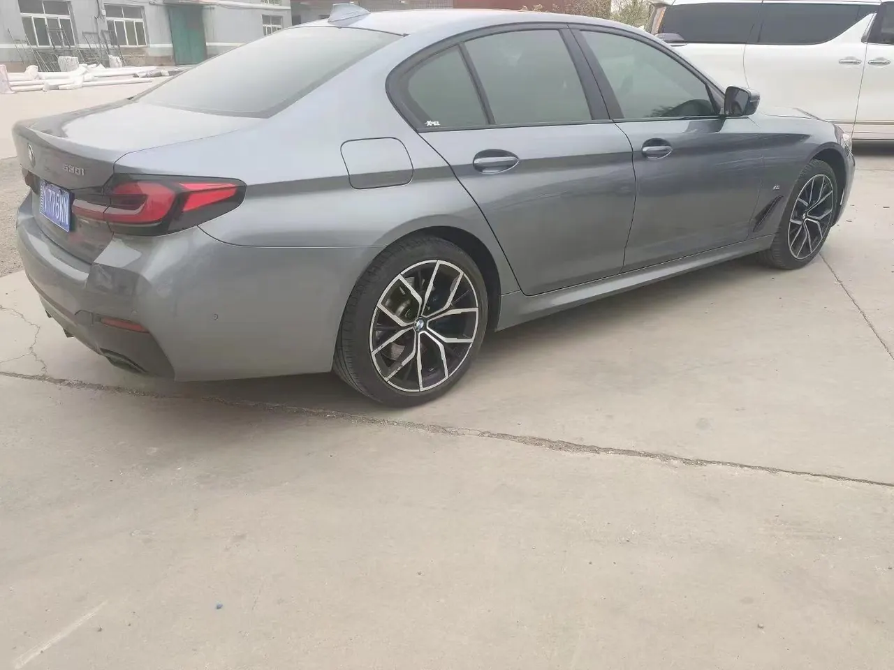 BMW 5 Series (Imported) 2022 530i 2.0T M Sports Suit Automatic Gear 4