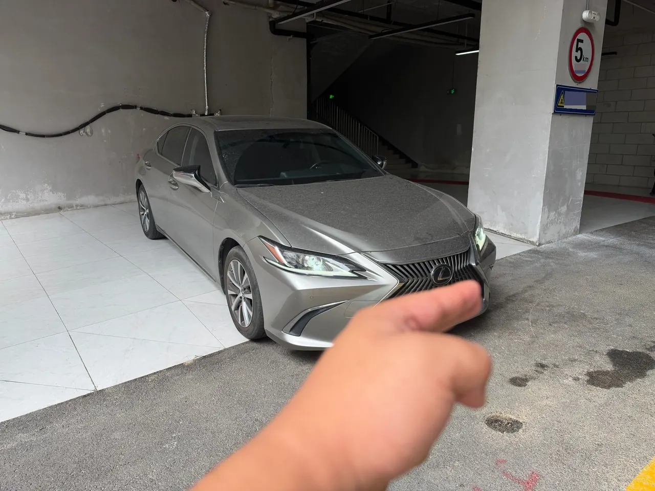 Lexus ES (Imported) 2020 ES200 2.0 Stepless Premium Edition Automatic Gear 2