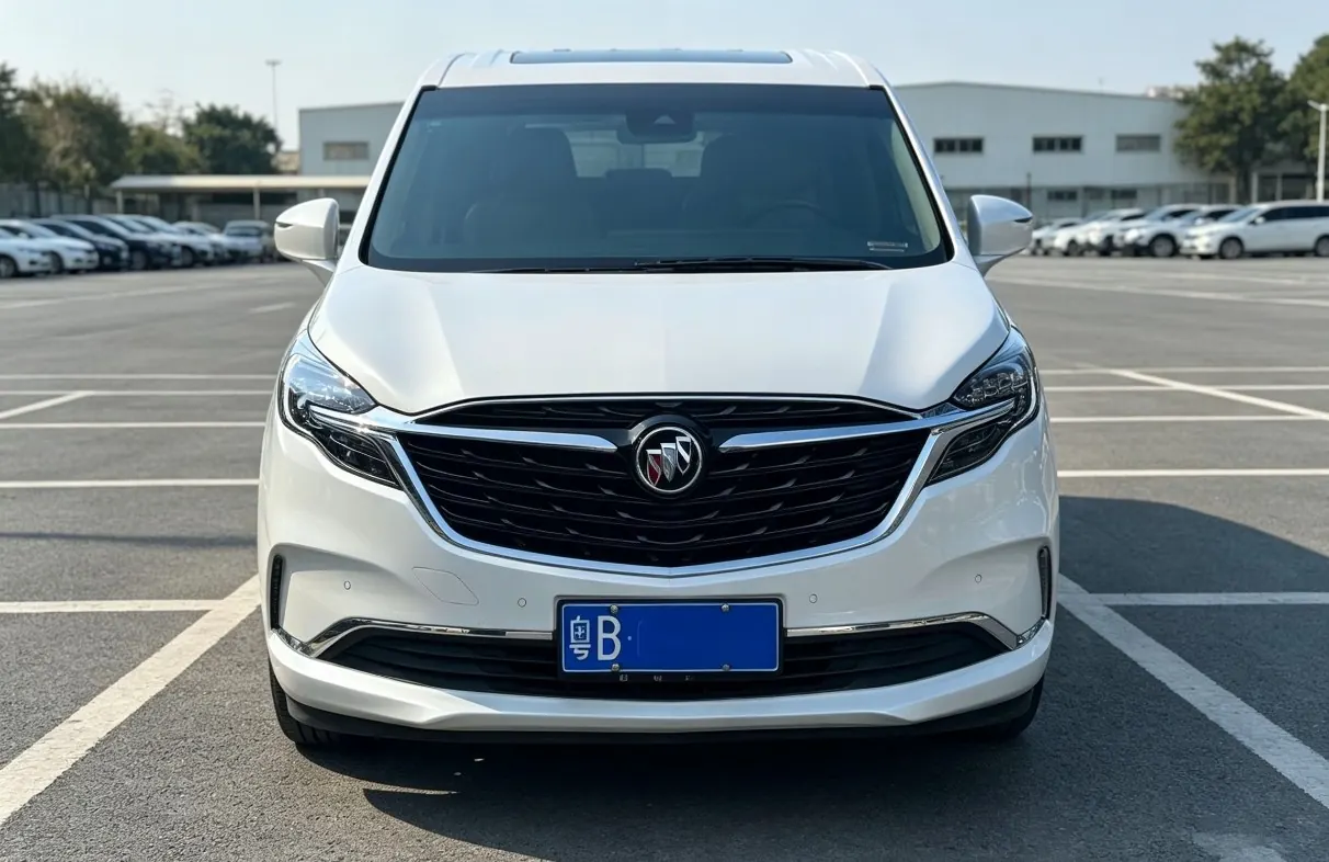Buick 2021 GL8 ES Lu Zun 2.0T 653T Exclusive Automatic Gear 2