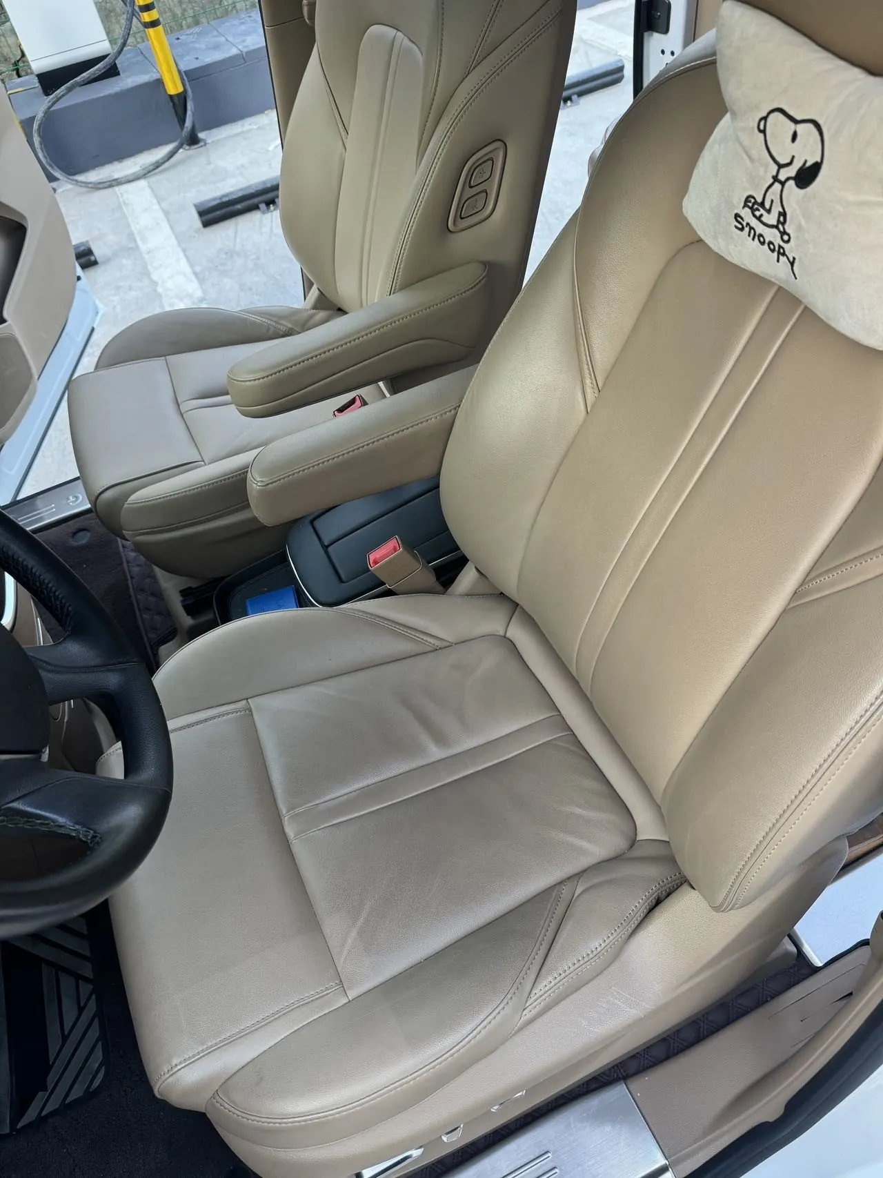 Buick 2021 GL8 ES Lu Zun 2.0T 653T Exclusive Automatic Gear 9