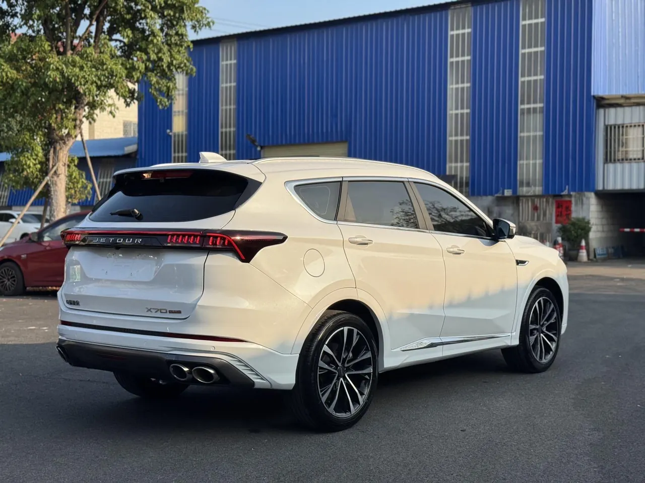 Jetour 2021 X70 1.6T Zhuge Wolong 5-seat automatic gear 9