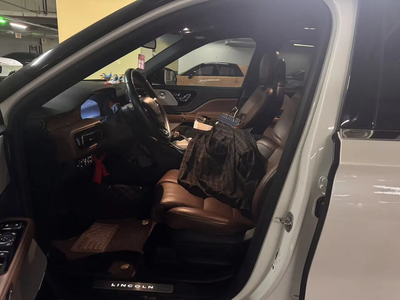Lincoln 2020 Aviator 3.0T V6 Four-wheel Drive Administrative Edition Automatic Gear 5