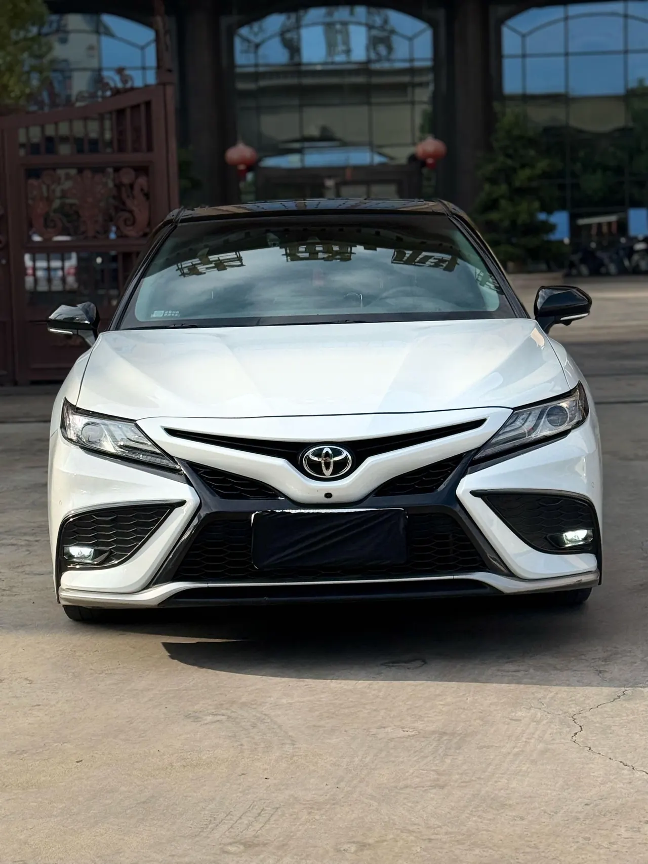 Toyota 2022 Camry 2.0S Stepless Knight Edition Automatic Gear 2