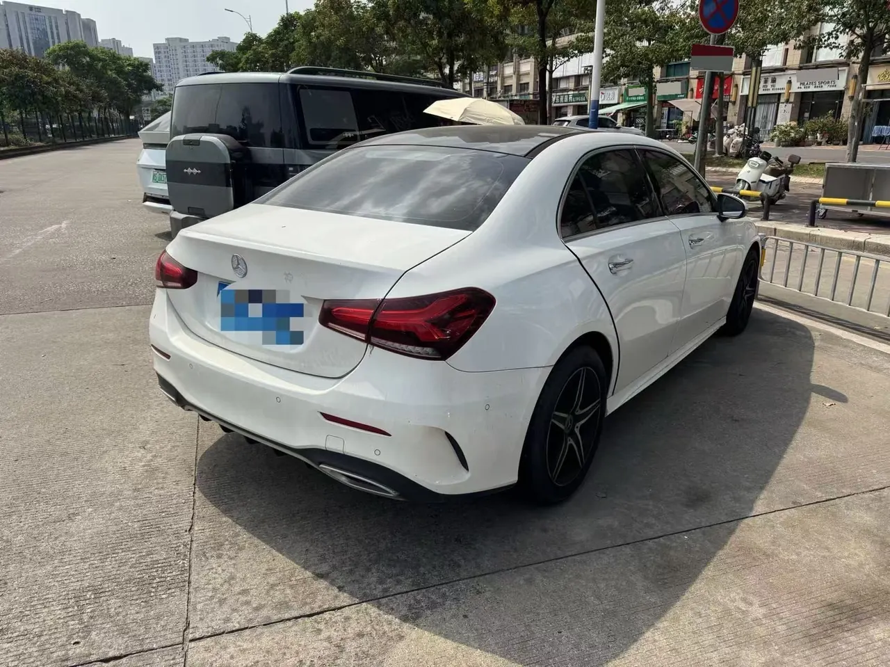 Mercedes Benz Class A 2020 A 200 L 1.3T Fashion (Modified) Automatic Gear 5