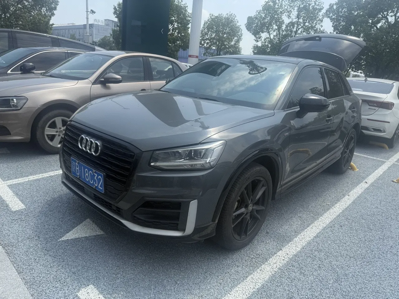 Audi 2020 Q2L 1.4TFSI 35TFSI Aggressive Dynamic Automatic - View 1