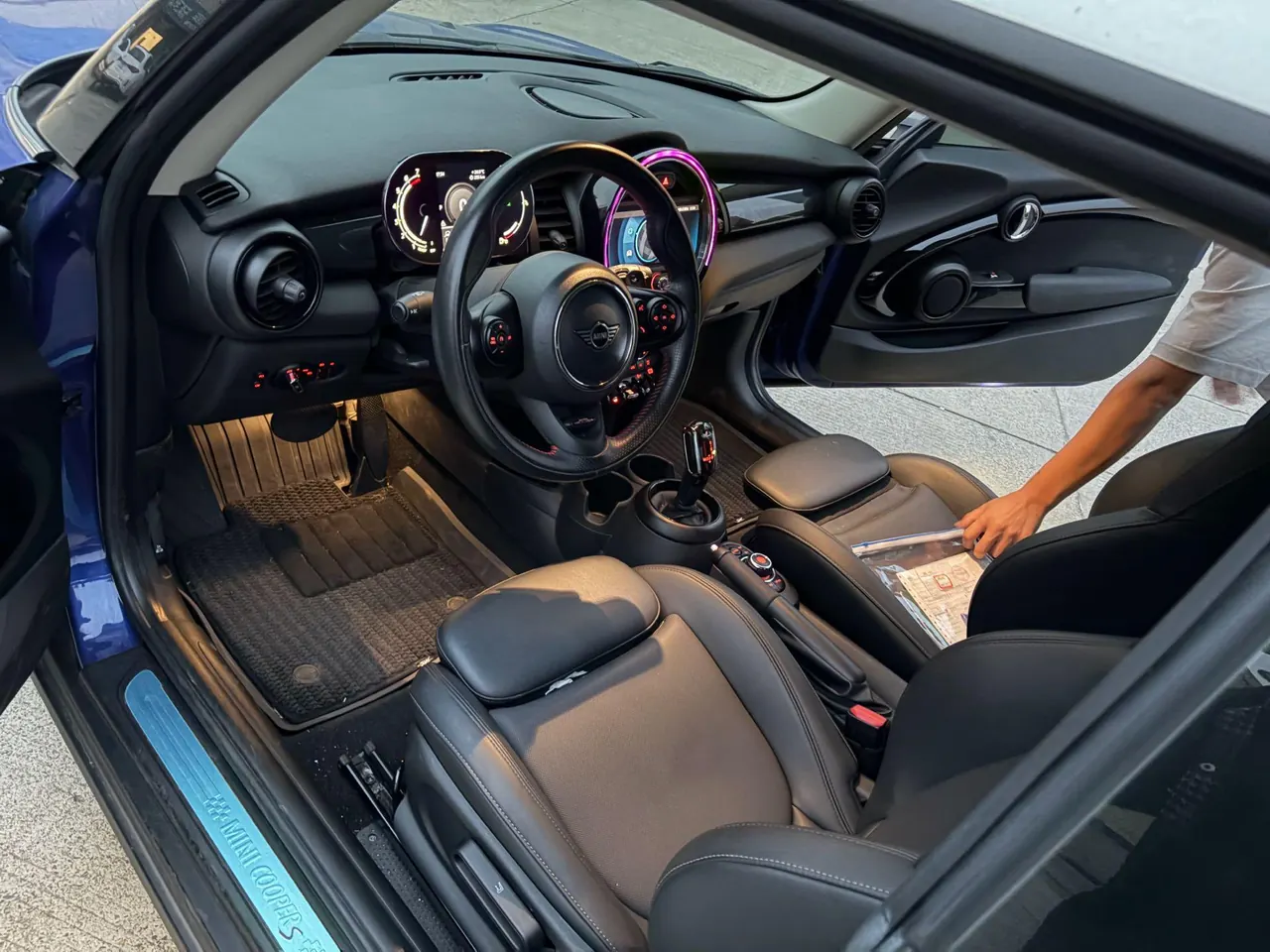 MINI Mini (imported) 2021 Mini Cooper S 2.0T classic automatic gear 8