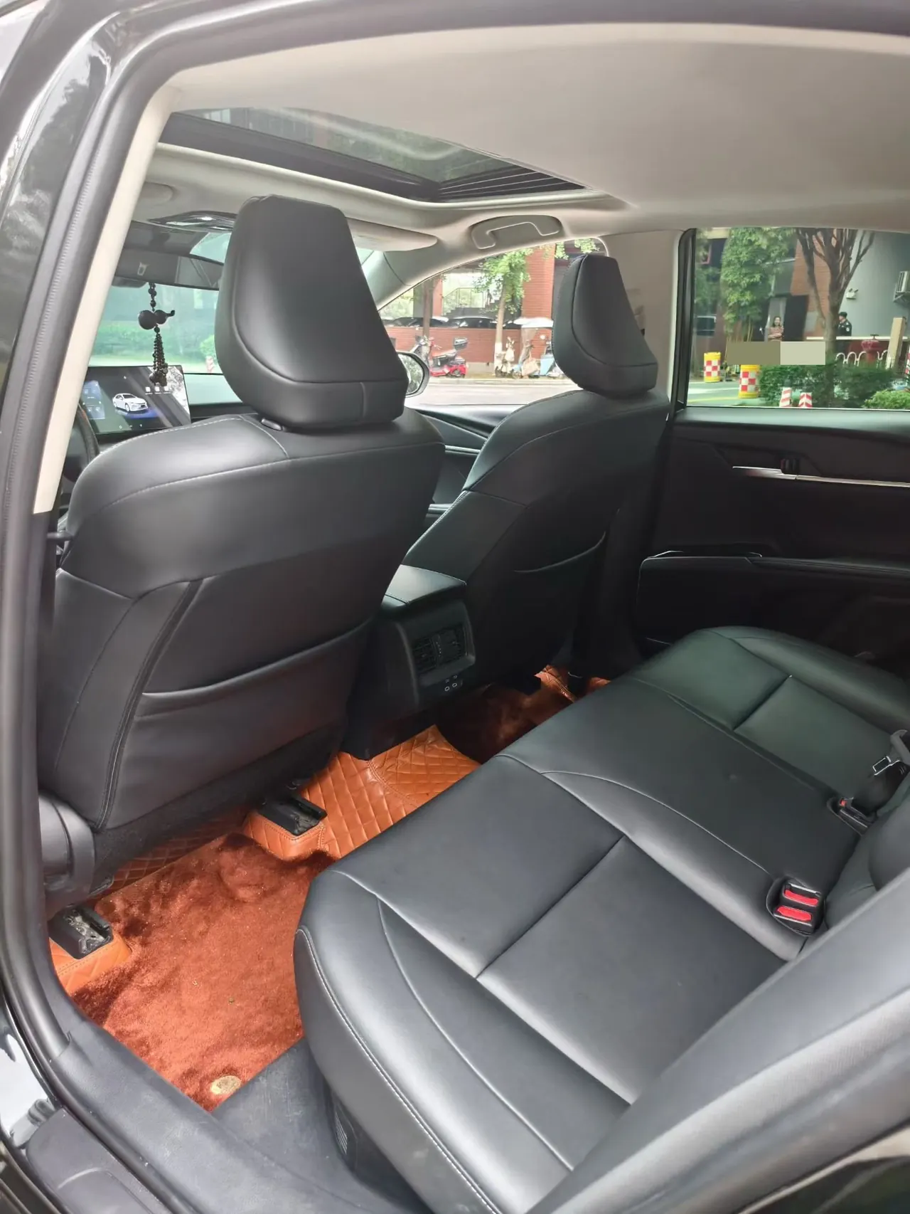 Toyota 2024 Camry Dual Engine 2.0HE Stepless Elite Automatic Gear 5
