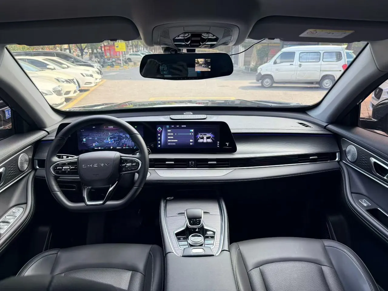 Chery 2022 Ruihu 8 PRO 1.6T 290T Two-Drive Sky Edition 7-seat Automatic Gear 5
