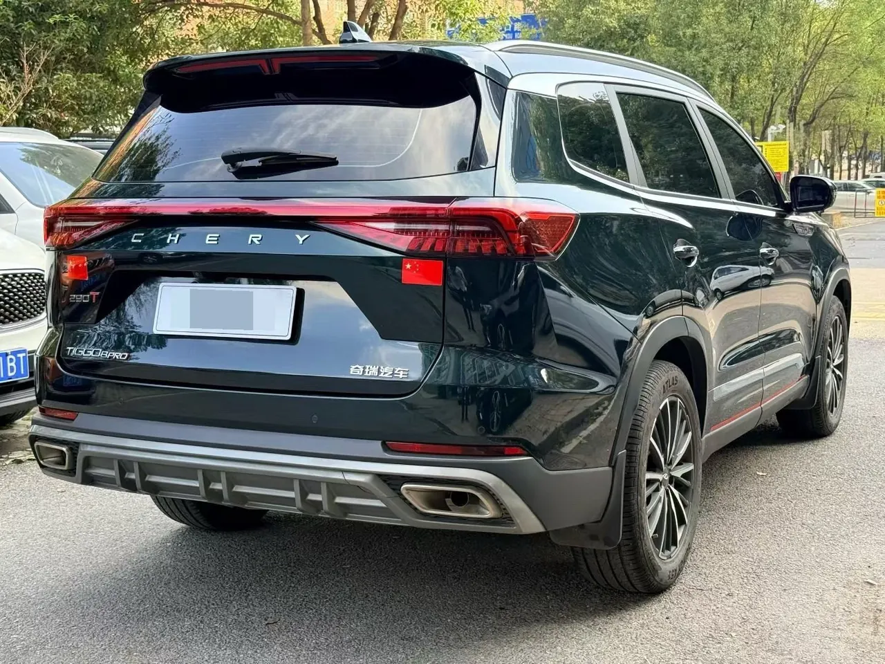 Chery 2022 Ruihu 8 PRO 1.6T 290T Two-Drive Sky Edition 7-seat Automatic Gear 7