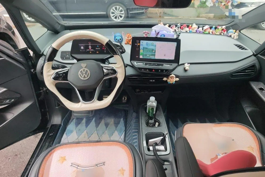 Volkswagen 2024 ID. 3 Pure Intelligence Enjoyment Version, Automatic Transmission 4