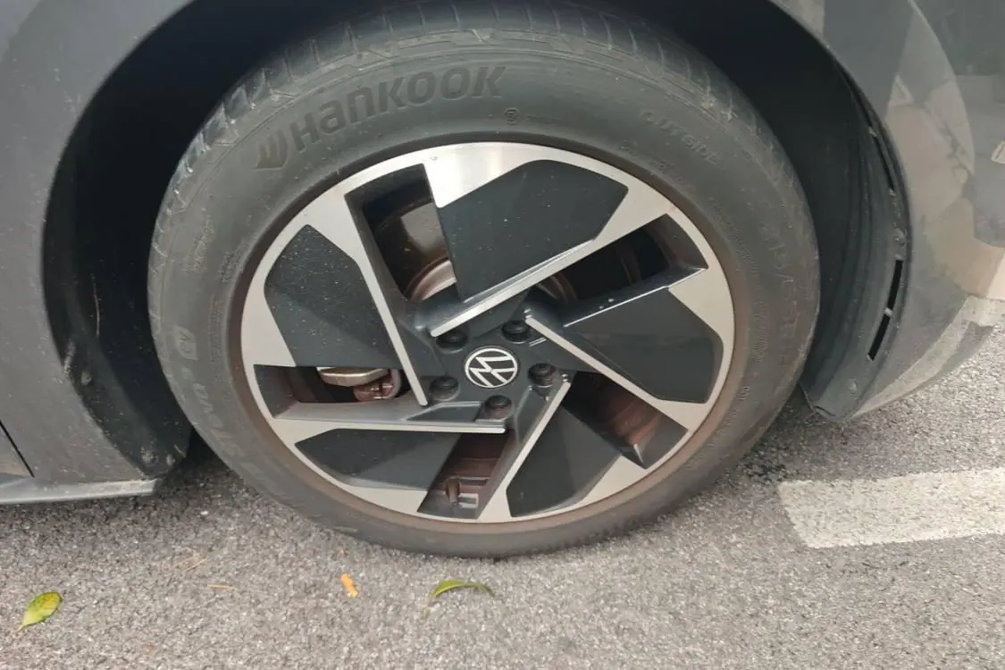 Volkswagen 2024 ID. 3 Pure Intelligence Enjoyment Version, Automatic Transmission 5