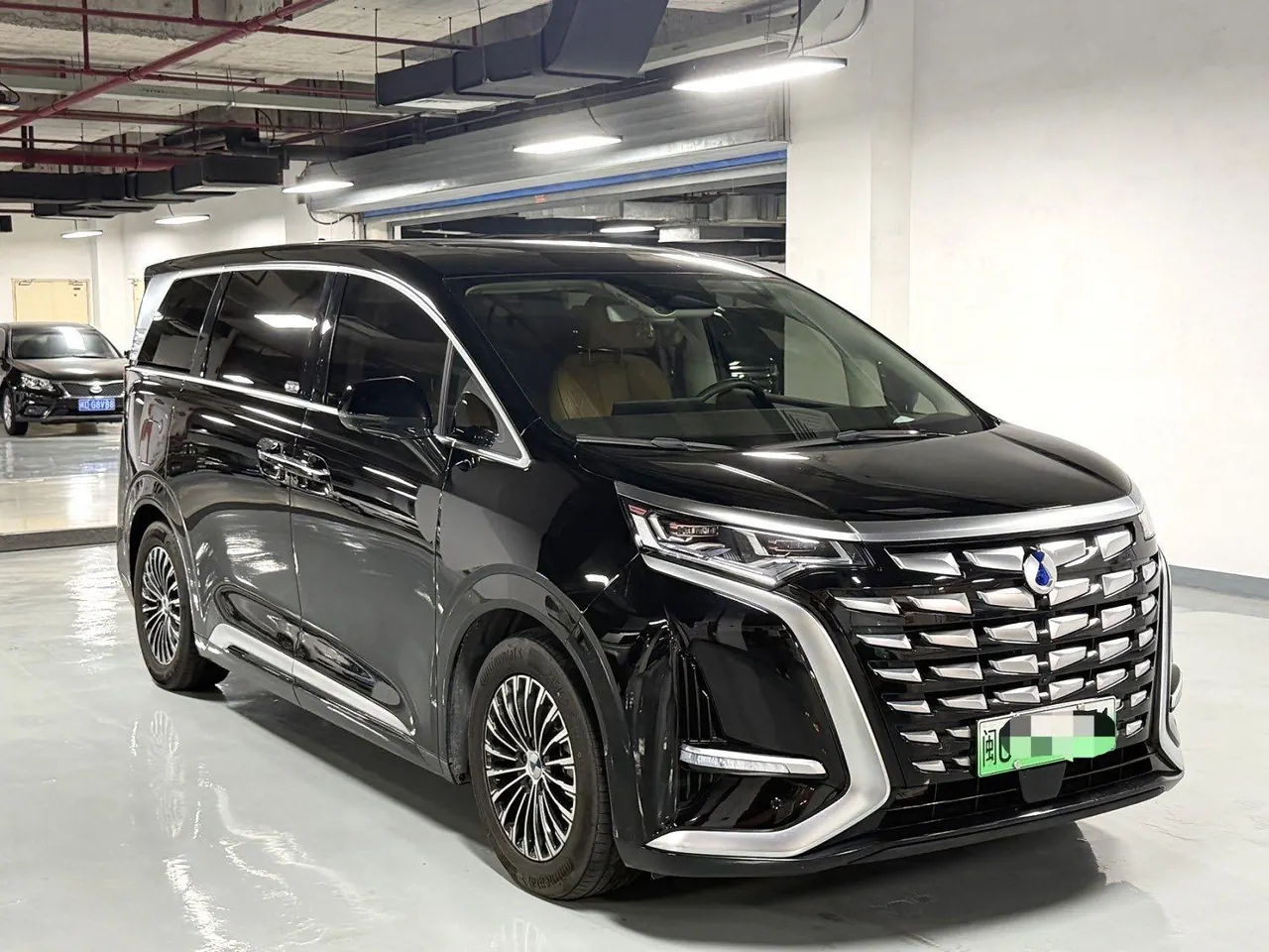Denza 2024 Denza D9 DM-i 1.5T stepless 980 four-wheel drive flagship automatic gear 3