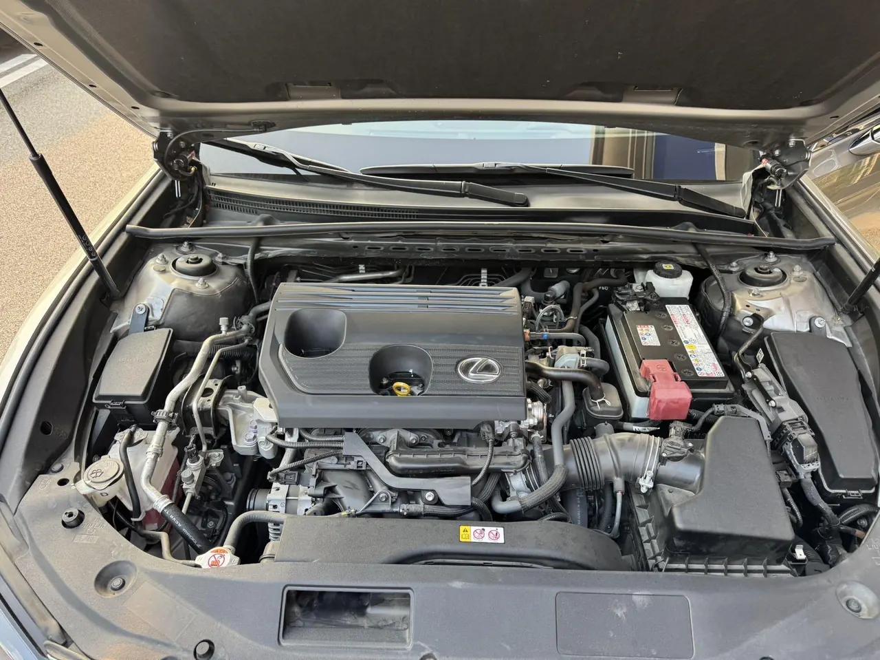 Lexus ES (Imported) 2022 ES200 2.0 Stepless Premium Edition Automatic Gear 7