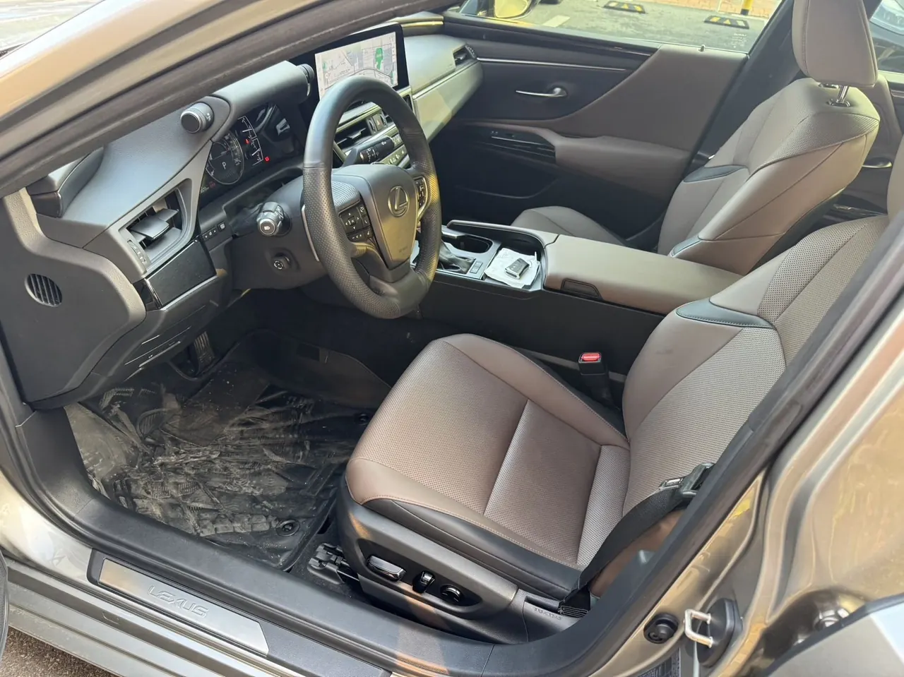 Lexus ES (Imported) 2022 ES200 2.0 Stepless Premium Edition Automatic Gear 8