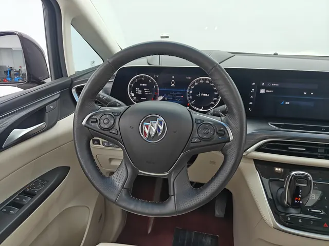 Buick 2020 GL8 Avenir 2.0T Seven-seat Pro-Li Edition Automatic Gear 3