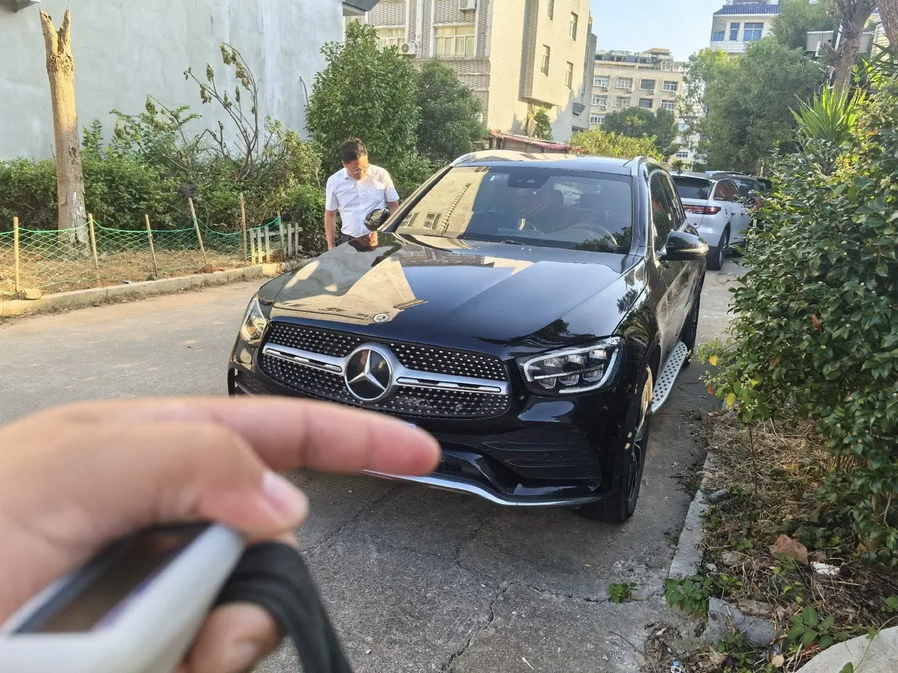 Open image lightbox: Mercedes Benz 2022 GLC 300 L 4MATIC 2.0T Dynamic (Modified) Automatic Gear