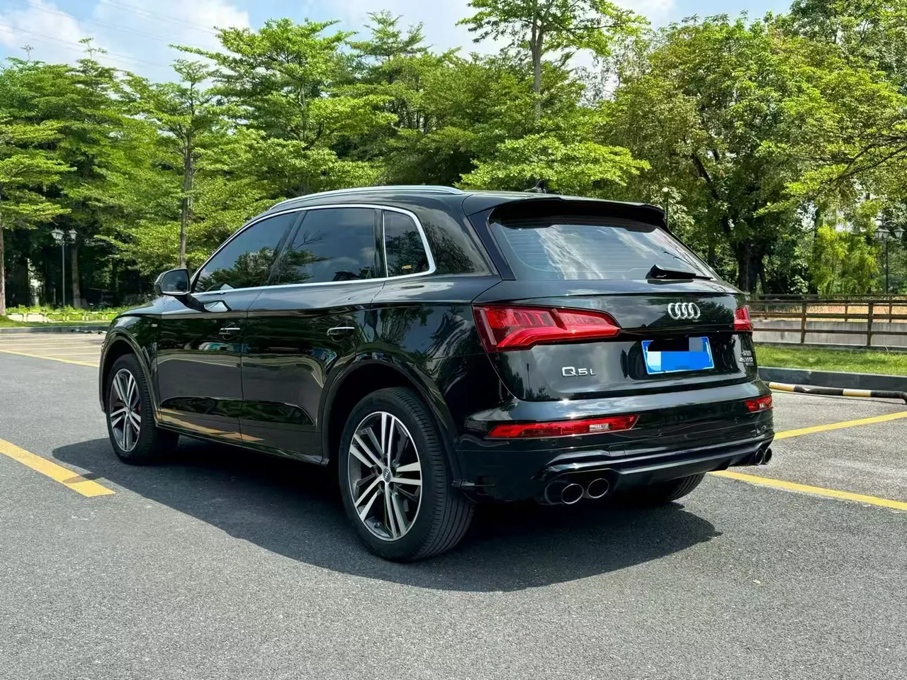 Audi 2020 Q5L 2.0TFSI 45TFSI exclusive sports automatic 7