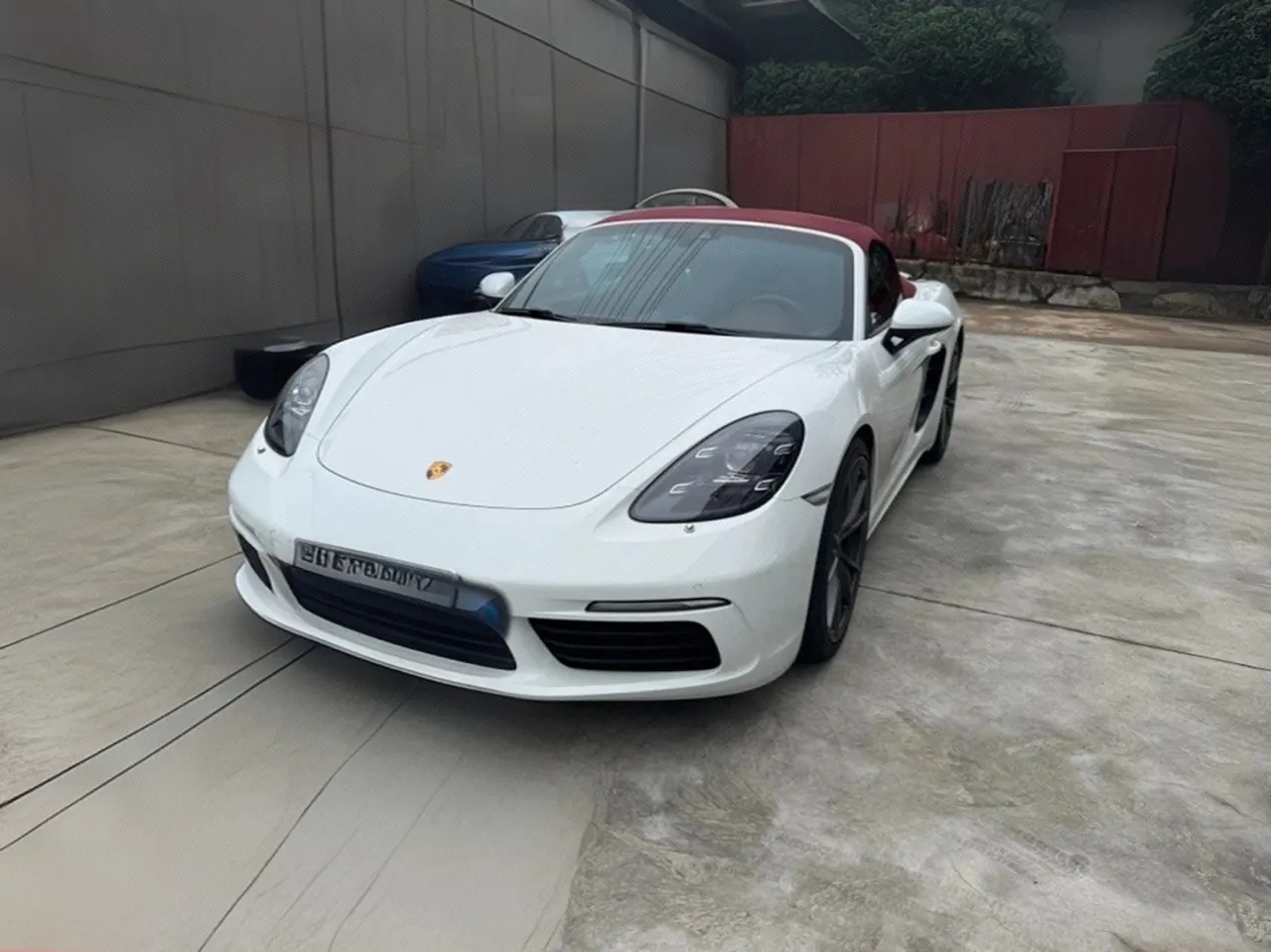 Porsche 718 (Imported) 2020 718 Boxer 2.0T Automatic - View 1