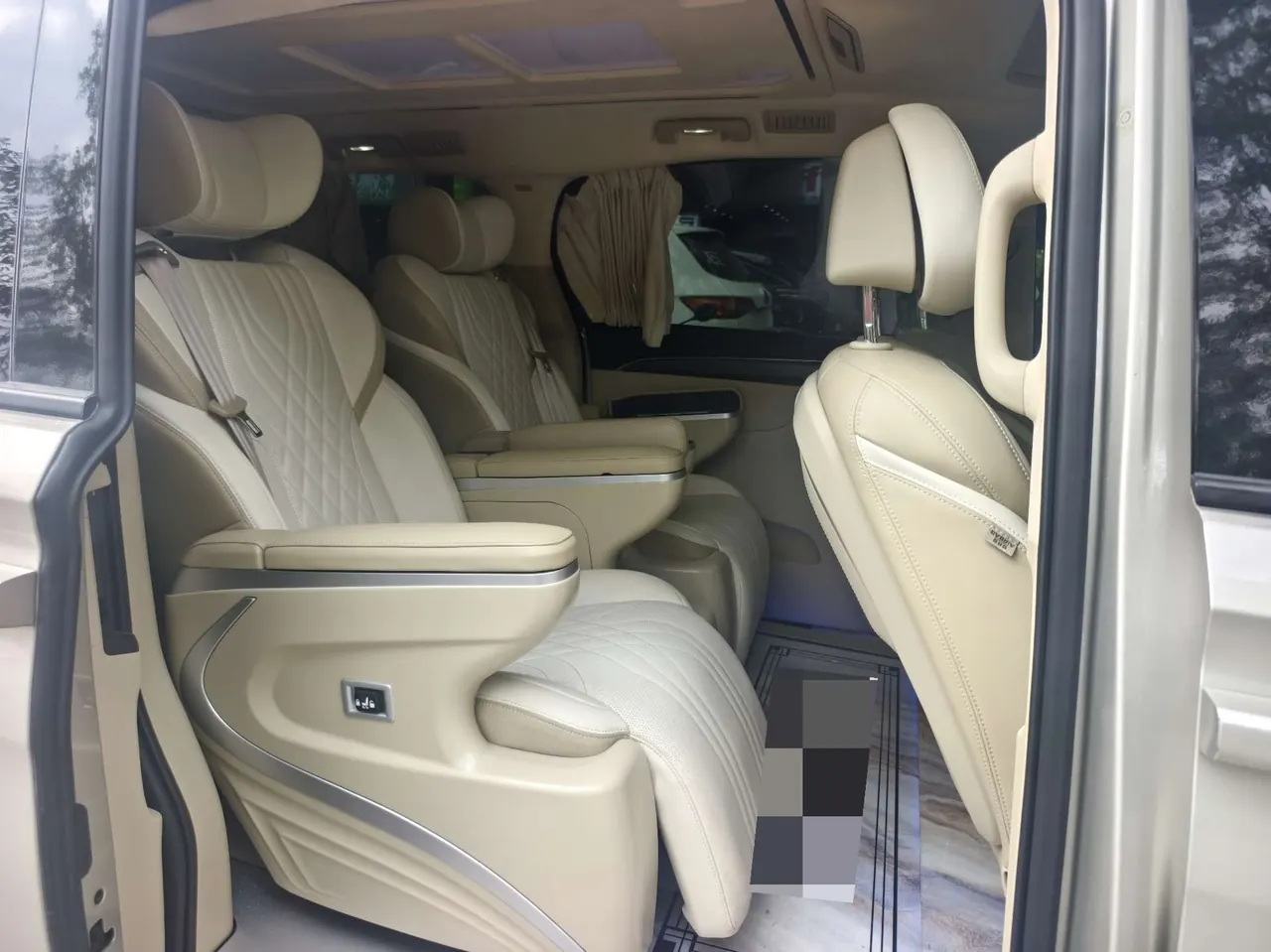 Buick 2022 GL8 ES Lu Zun 2.0T 653T Comfortable Automatic Gear 10