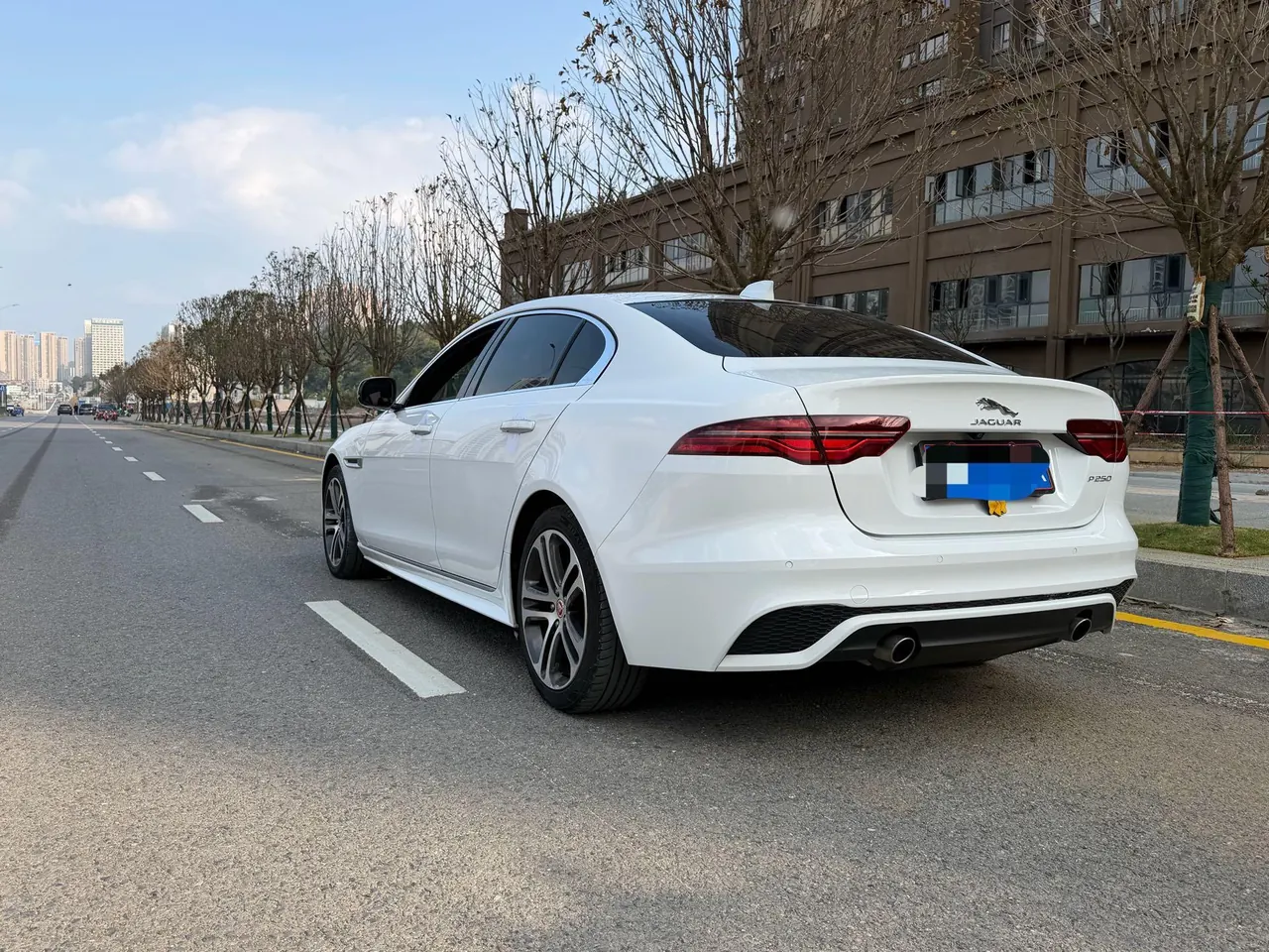 Jaguar 2021 XEL 2.0T 250PS R-DYNAMIC S Enterprising Sports Edition Automatic Gear 9
