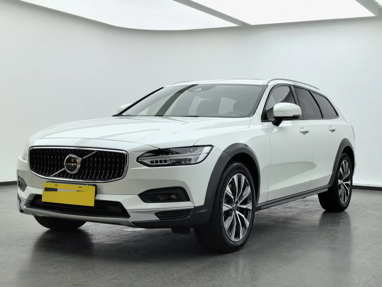 Volvo V90 (Imported) 2021 V90 Cross Country 48V 2.0T B5 AWD Zhiyuan Edition Automatic Gear - View 1