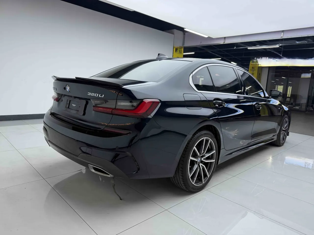 BMW 3 Series 2022 320Li 2.0T M Sports Suit Automatic Gear 10