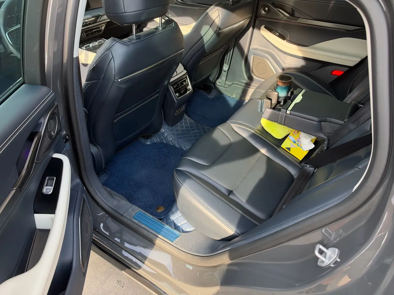 Lincoln 2022 Lincoln Z 2.0T I Cool Premium Edition Automatic Gear 4