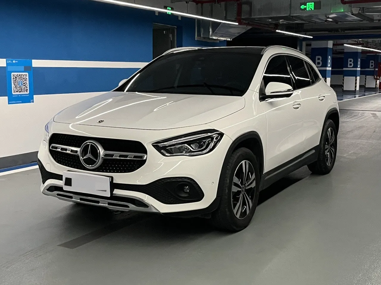 Mercedes Benz 2023 GLA 220 2.0T automatic gear - View 1