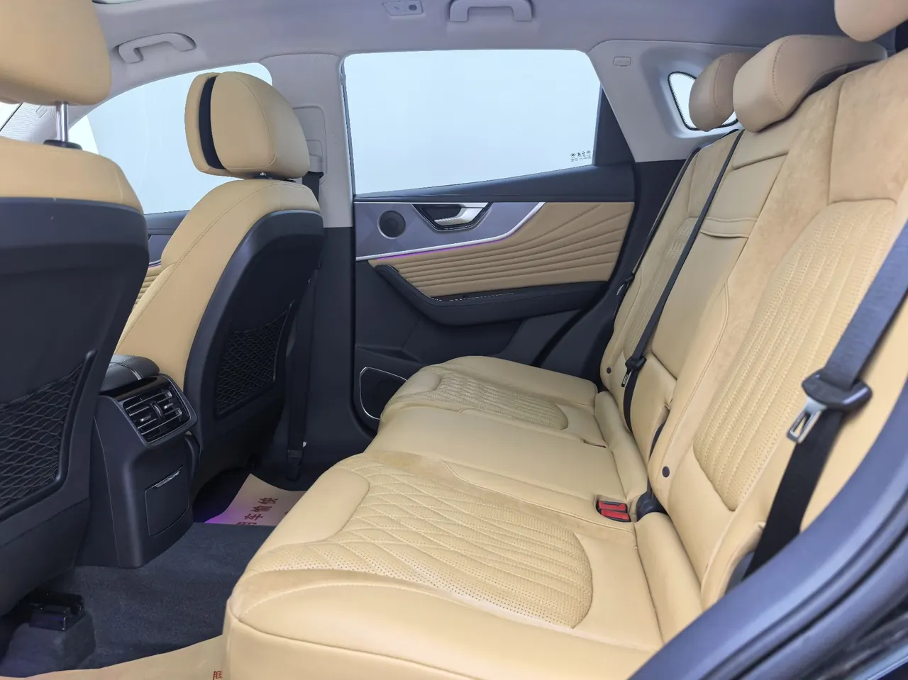 HongQi 2023 HS5 2.0T Flag Enjoy Pro Edition Automatic Gear 8