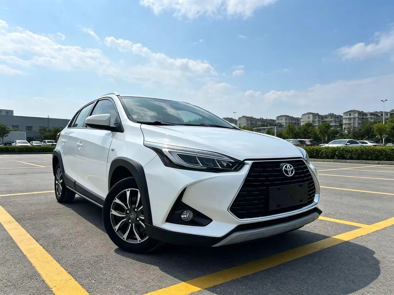 Toyota yaris 2022 YARiS L to dazzle 1.5 stepless luxury PLUS version of automatic gear 3