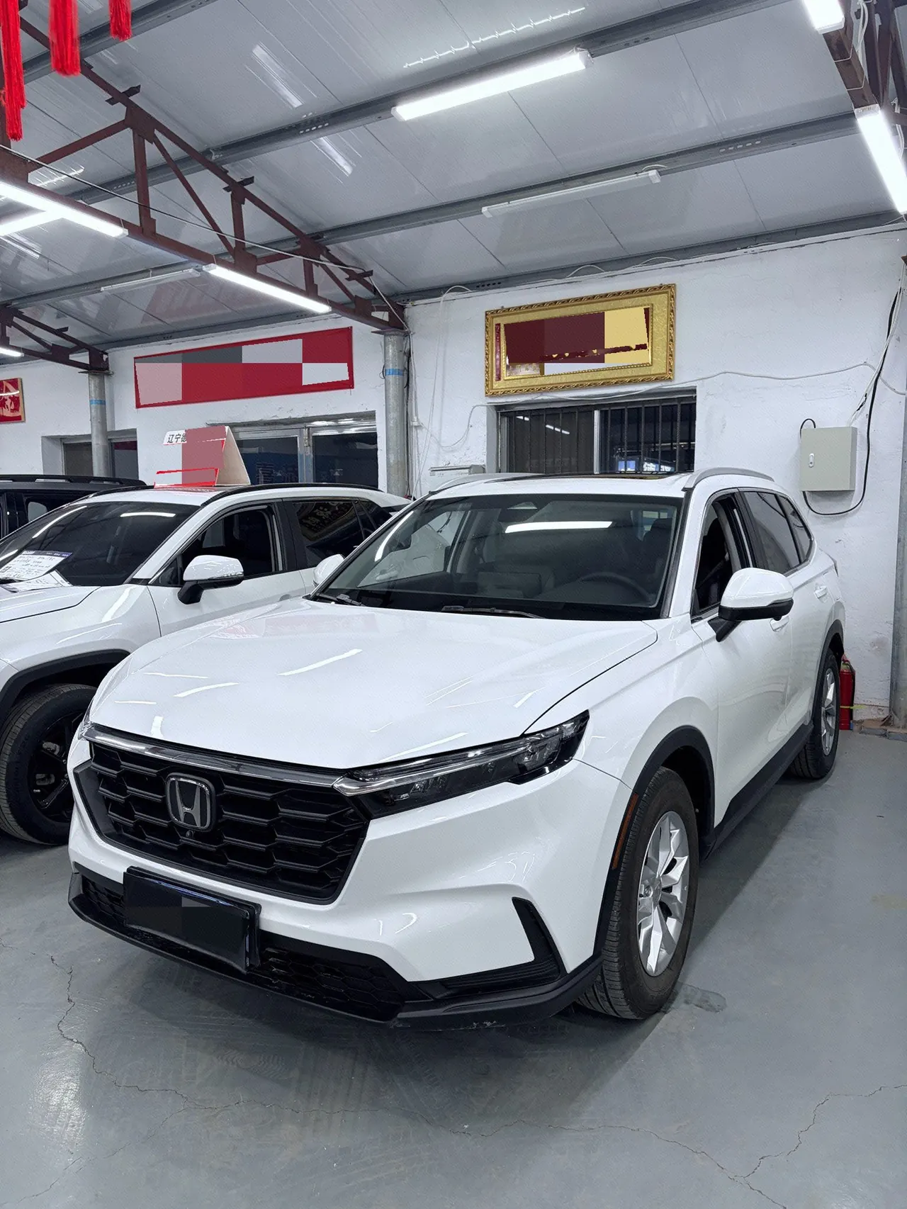 打开图片灯箱:Honda 2024 CR-V 1.5T Stepless 240TURBO Two-Drive Smart Collar Edition 5-seat Automatic Gear