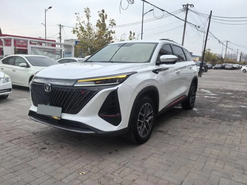 ChangAn 2022 CS75 PLUS 1.5T Honorable Automatic Gear - View 1