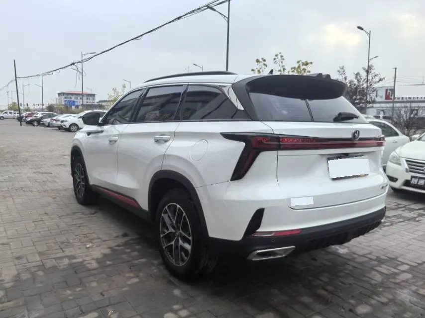 ChangAn 2022 CS75 PLUS 1.5T Honorable Automatic Gear 6