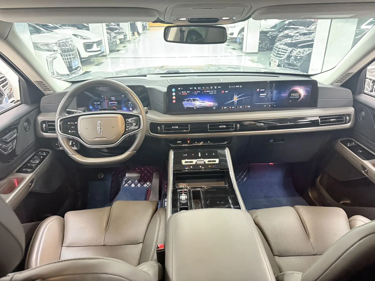Lincoln 2024 Aviator 3.0T V6 4-wheel Luxury Edition 6-seat Automatic Gear 5