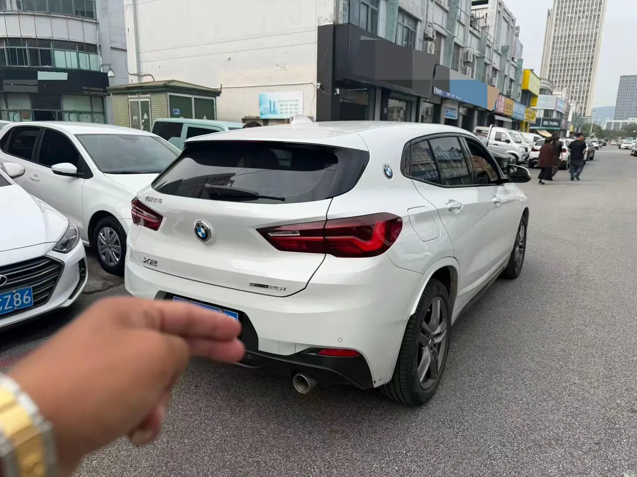 BMW 2022 X2 sDrive25i 2.0T M off-road set automatic gear 4