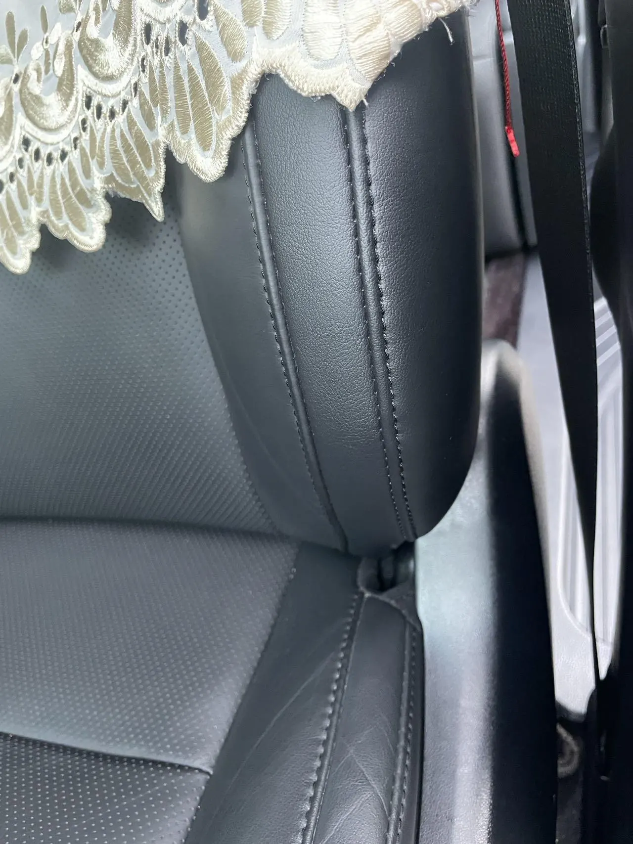 Toyota Wilfa (Imported) 2020 Wilfa 2.5 Stepless HV Deluxe Edition Automatic Gear 21