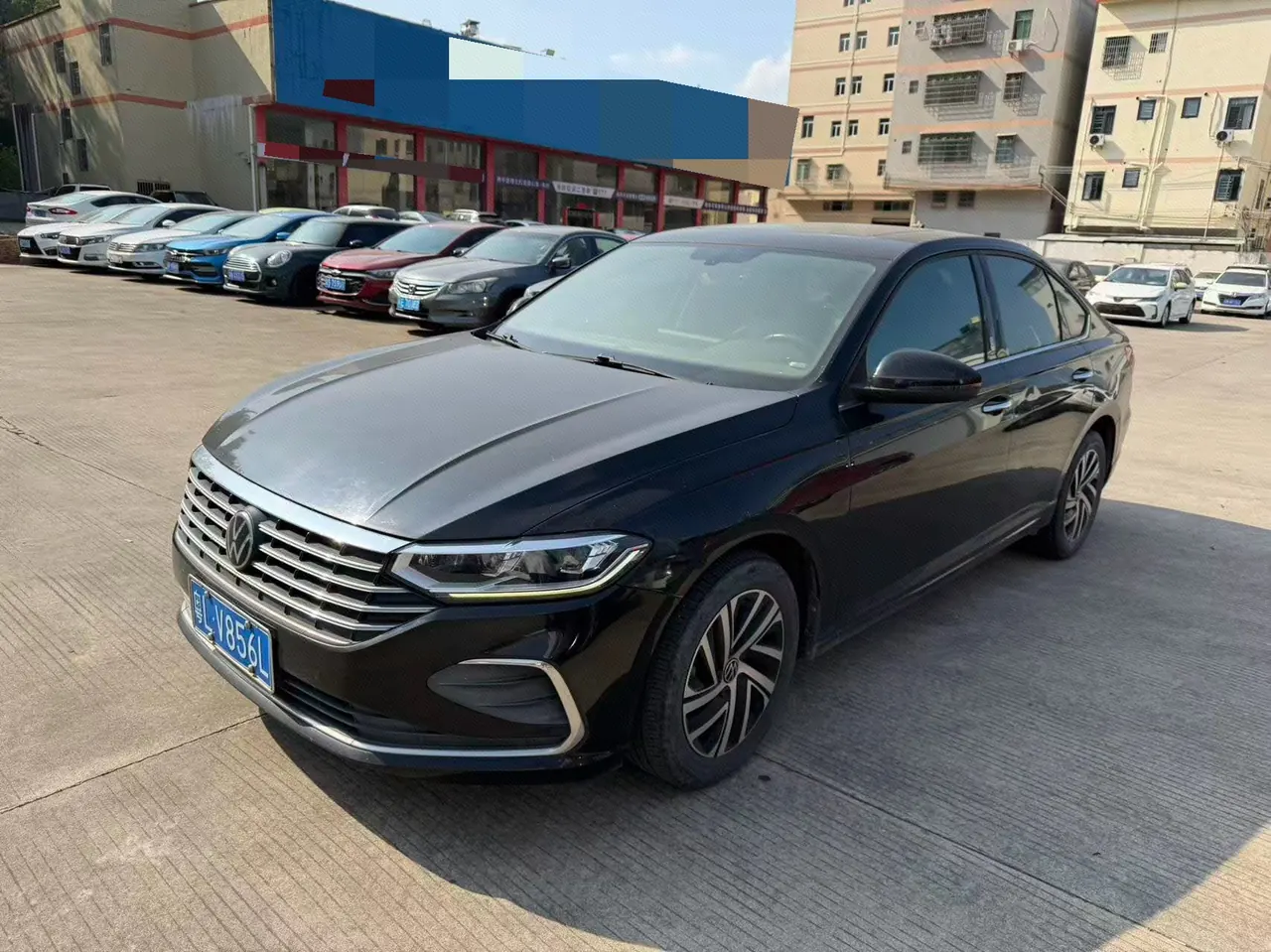 Открыть галерею: Volkswagen 2023 Lavida 1.5 Full Escape Edition Automatic Gear