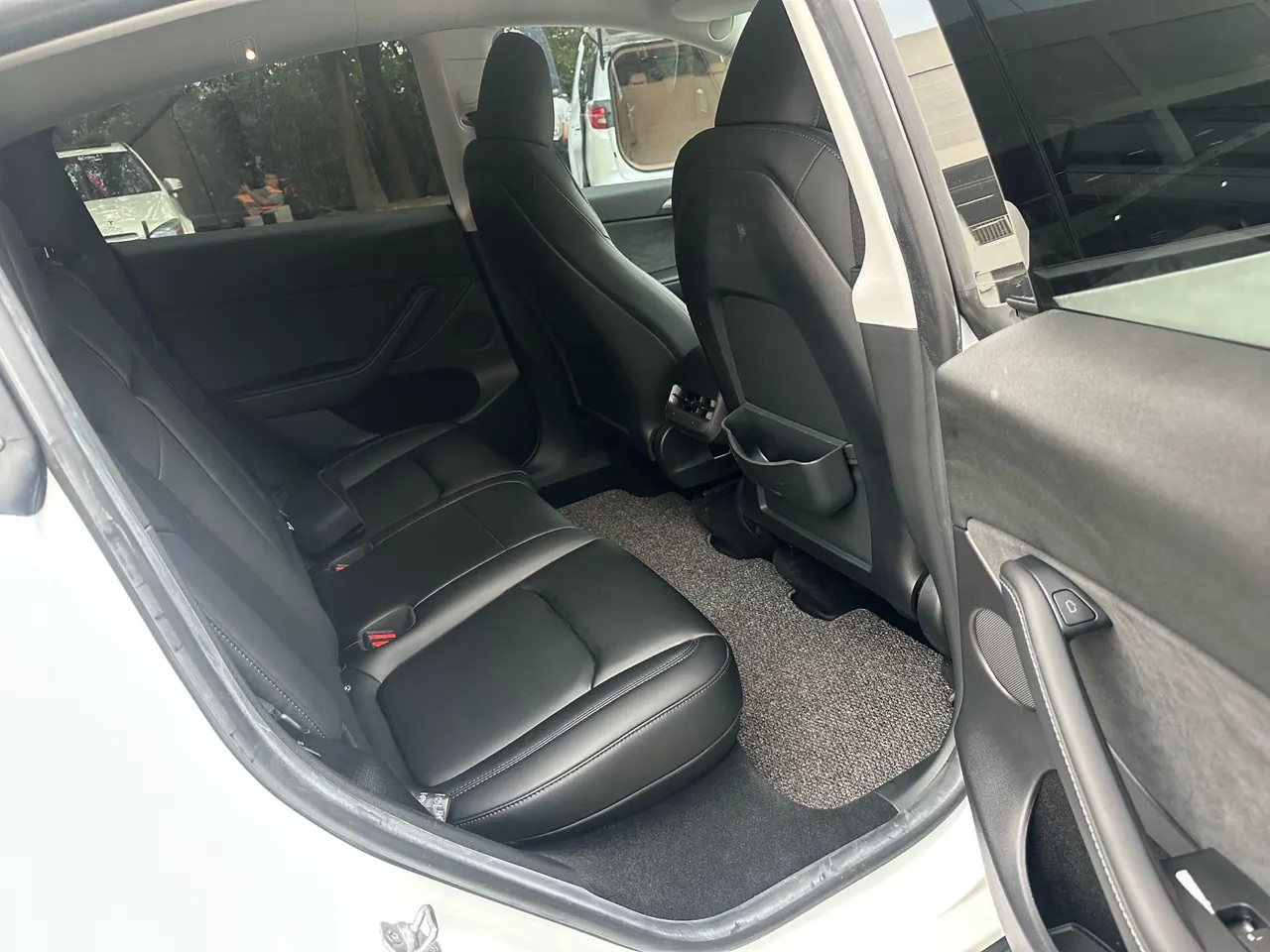 Tesla 2022 Model Y rear-wheel drive version (facelift) automatic gear 6